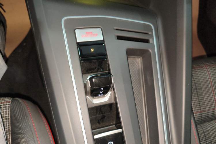 Used Volkswagen Golf GTI 2021 380TSI DSG GTI Gear Lever