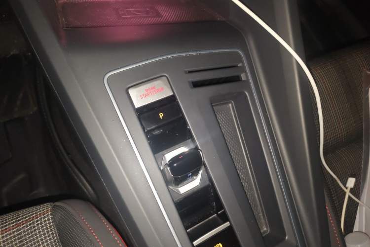 Used Volkswagen Golf GTI 2021 380TSI DSG GTI Gear Lever