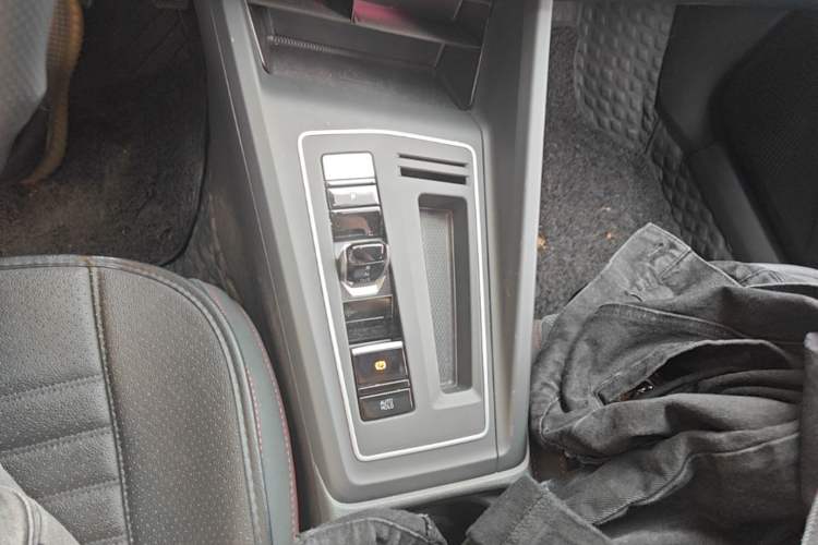 Used Volkswagen Golf GTI 2021 380TSI DSG GTI Gear Lever