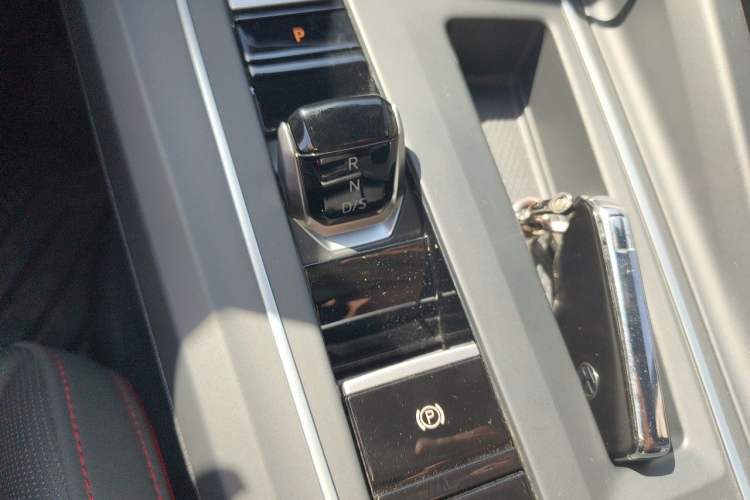 Used Volkswagen Golf GTI 2021 380TSI DSG GTI Gear Lever