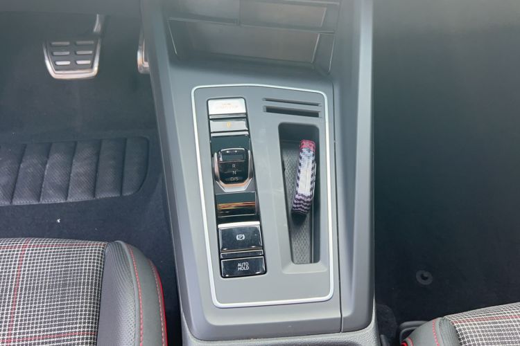 Used Volkswagen Golf GTI 2021 Facelift 380TSI DSG GTI Gear Lever