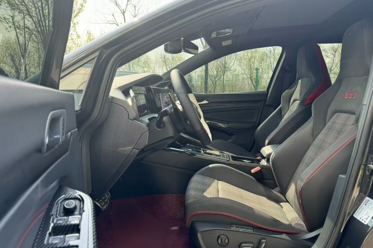 Used Volkswagen Golf GTI 2021 380TSI DSG GTI Interior 1