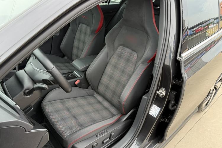 Used Volkswagen Golf GTI 2021 380TSI DSG GTI Interior 2