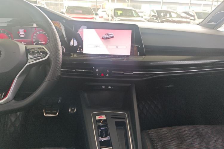 Used Volkswagen Golf GTI 2021 380TSI DSG GTI Interior 4