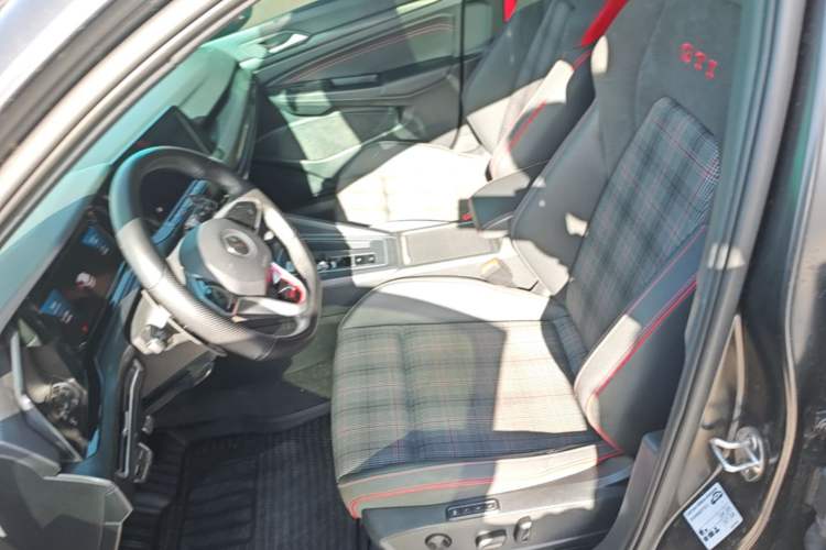 Used Volkswagen Golf GTI 2021 Facelift 380TSI DSG GTI Left Front Seat