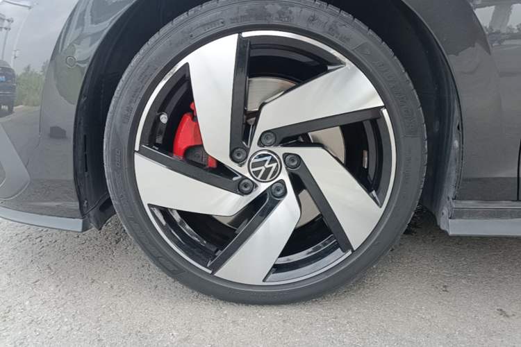Used Volkswagen Golf GTI 2021 380TSI DSG GTI Left Front Wheel Hub