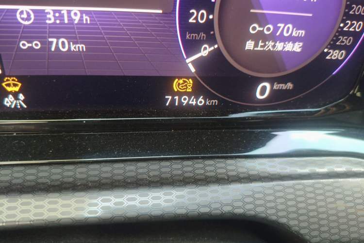 Used Volkswagen Golf GTI 2021 380TSI DSG GTI Odometer Close Up