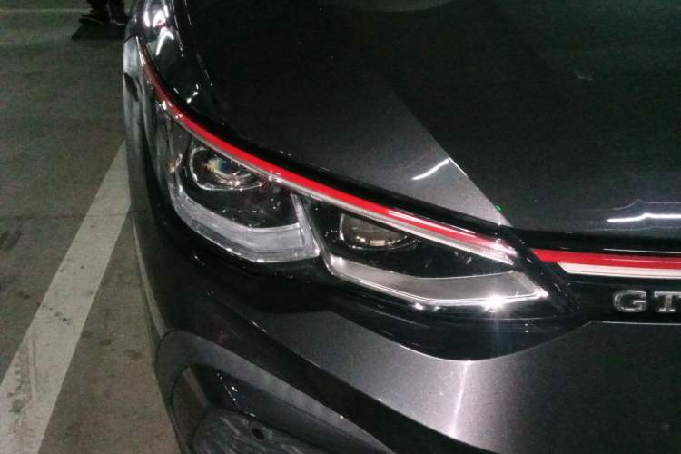 Used Volkswagen Golf GTI 2021 380TSI DSG GTI Right Front Headlight