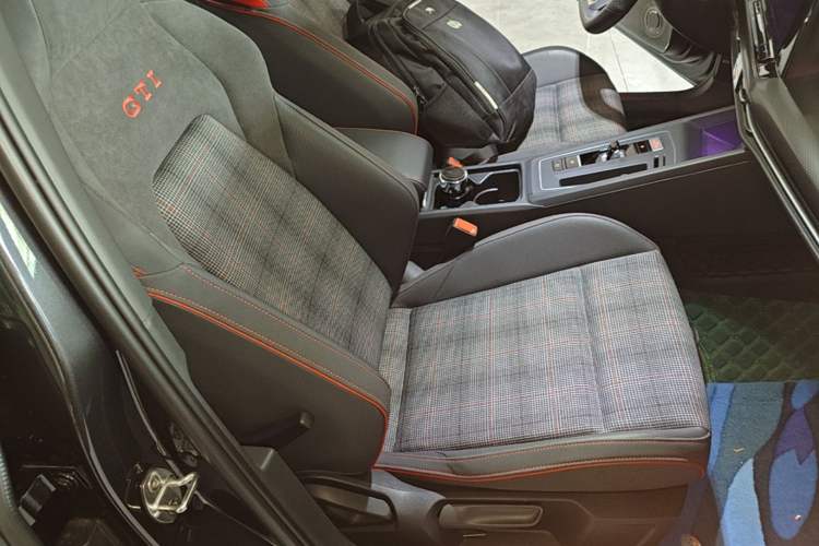 Used Volkswagen Golf GTI 2021 380TSI DSG GTI Right Front Seat