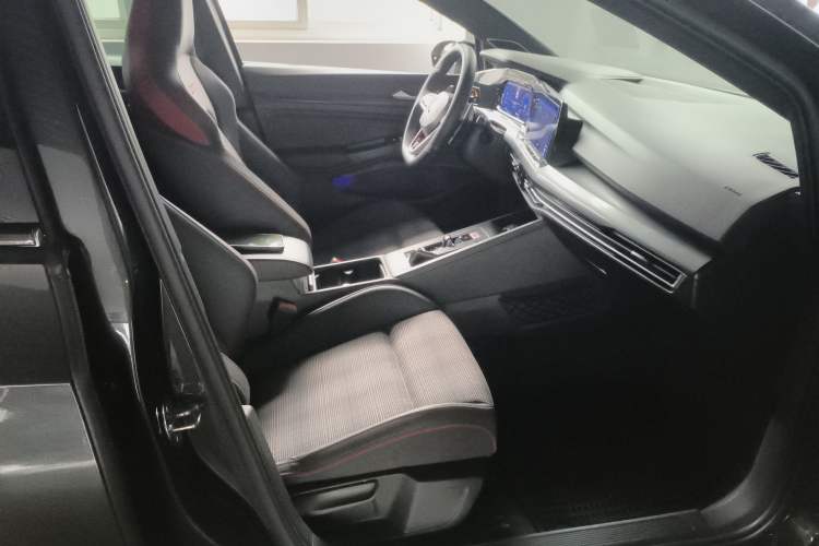 Used Volkswagen Golf GTI 2021 380TSI DSG GTI Right Front Seat