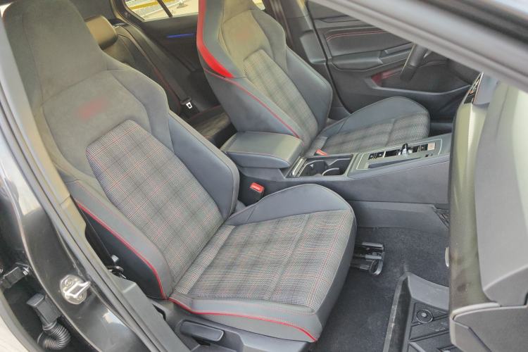 Used Volkswagen Golf GTI 2021 380TSI DSG GTI Right Front Seat