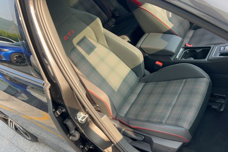 Used Volkswagen Golf GTI 2021 Facelift 380TSI DSG GTI Right Front Seat