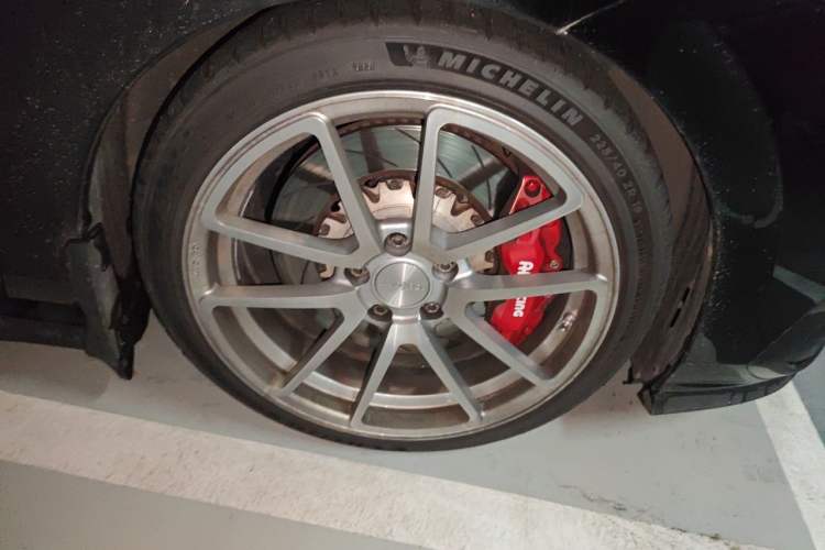 Used Volkswagen Golf GTI 2021 380TSI DSG GTI Right Front Wheel Hub
