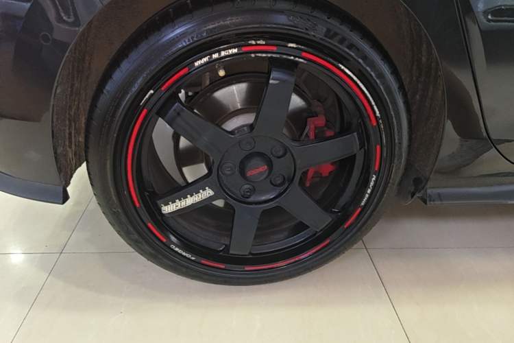 Used Volkswagen Golf GTI 2021 380TSI DSG GTI Right Rear Wheel Hub