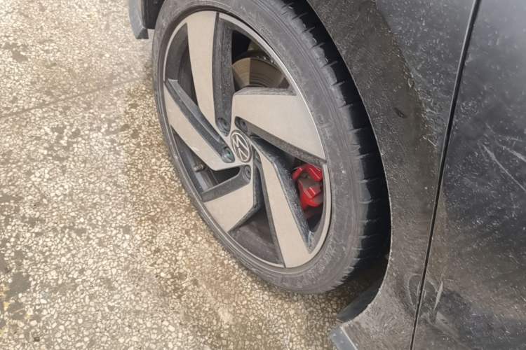 Used Volkswagen Golf GTI 2021 Facelift 380TSI DSG GTI Right Rear Wheel Hub