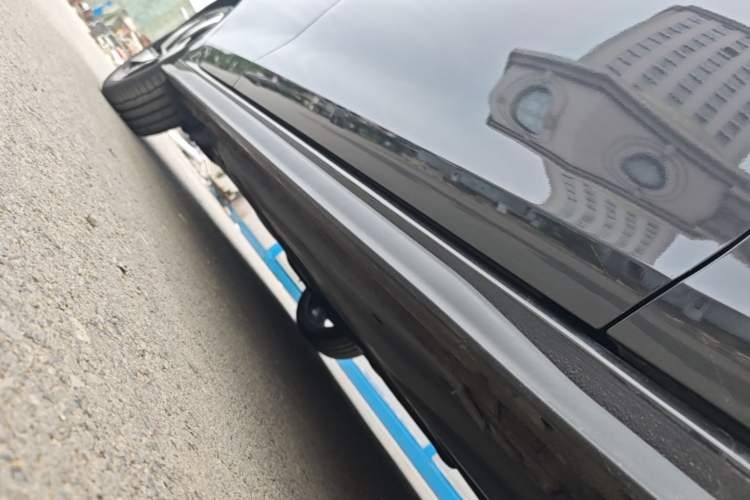 Used Volkswagen Golf GTI 2021 380TSI DSG GTI Right Side Sill
