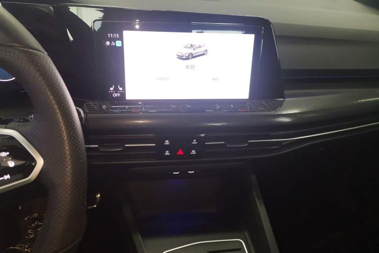 Used Volkswagen Golf GTI 2021 Facelift 380TSI DSG GTI Audio And AC Panel