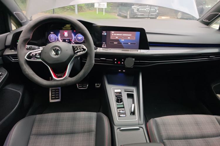 Used Volkswagen Golf GTI 2021 380TSI DSG GTI Center Console
