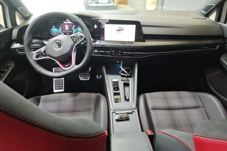 Used Volkswagen Golf GTI 2021 380TSI DSG GTI Center Console