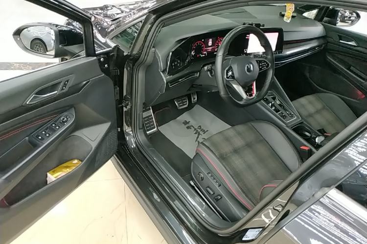 Used Volkswagen Golf GTI 2021 Facelift 380TSI DSG GTI Driver Seat