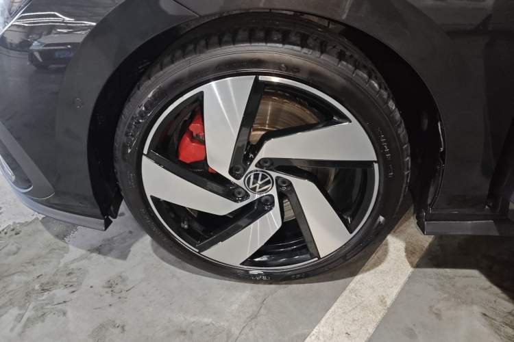 Used Volkswagen Golf GTI 2021 Facelift 380TSI DSG GTI Exterior 3