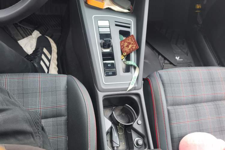 Used Volkswagen Golf GTI 2021 380TSI DSG GTI Gear Lever