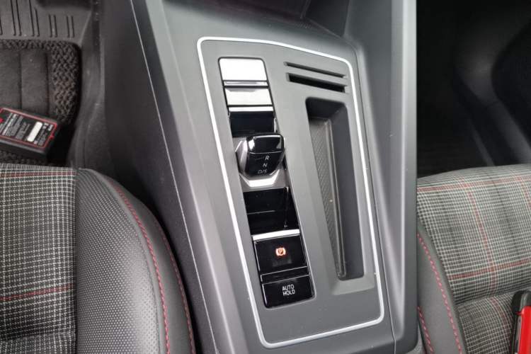 Used Volkswagen Golf GTI 2021 380TSI DSG GTI Gear Lever