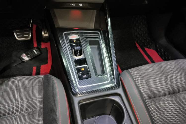 Used Volkswagen Golf GTI 2021 380TSI DSG GTI Gear Lever