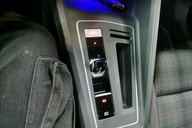 Used Volkswagen Golf GTI 2021 380TSI DSG GTI Gear Lever