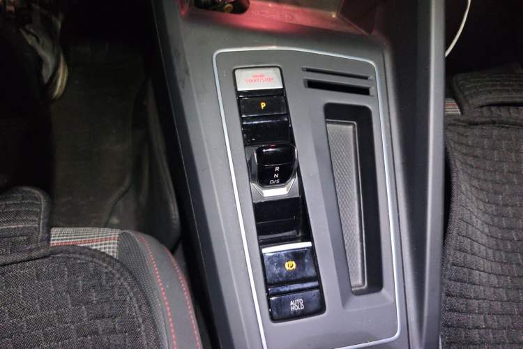 Used Volkswagen Golf GTI 2021 380TSI DSG GTI Gear Lever