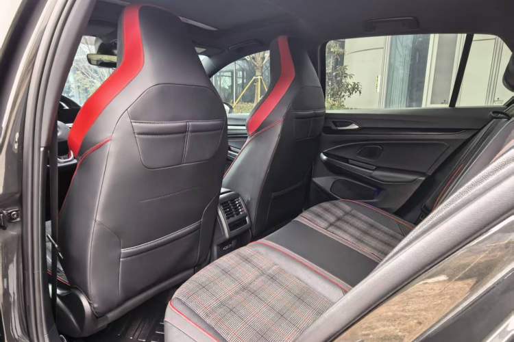 Used Volkswagen Golf GTI 2021 Facelift 380TSI DSG GTI Interior 2