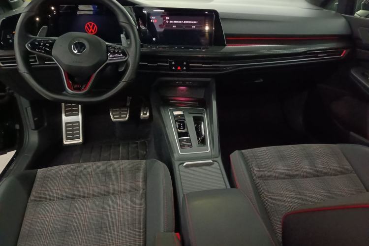Used Volkswagen Golf GTI 2021 380TSI DSG GTI Interior 2