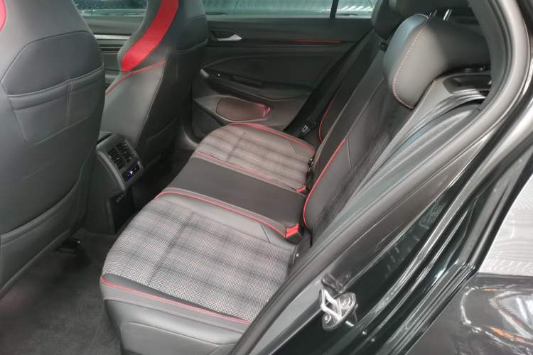 Used Volkswagen Golf GTI 2021 380TSI DSG GTI Interior 4