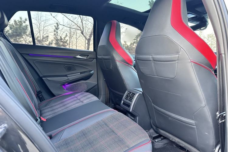 Used Volkswagen Golf GTI 2021 380TSI DSG GTI Interior 4