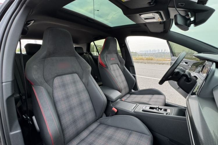Used Volkswagen Golf GTI 2021 380TSI DSG GTI Interior 6