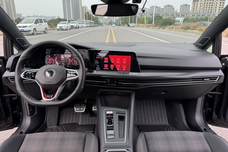 Used Volkswagen Golf GTI 2021 380TSI DSG GTI Interior 7