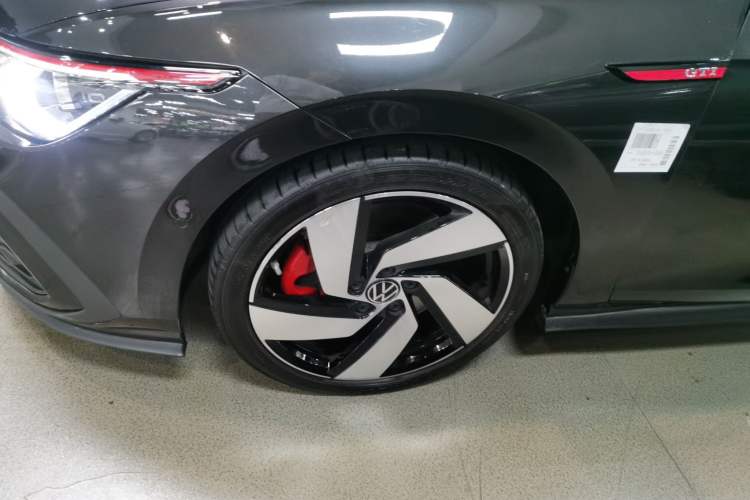 Used Volkswagen Golf GTI 2021 380TSI DSG GTI Left Front Wheel Hub