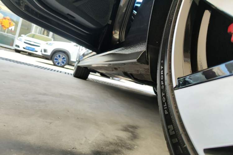 Used Volkswagen Golf GTI 2021 Facelift 380TSI DSG GTI Left Side Sill