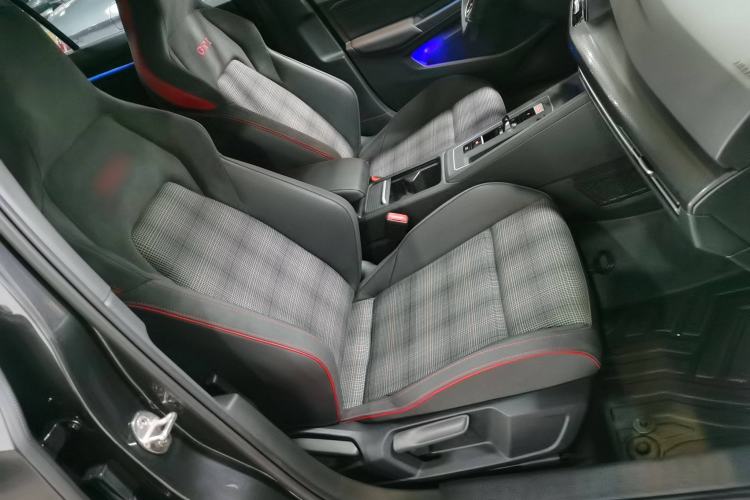 Used Volkswagen Golf GTI 2021 380TSI DSG GTI Right Front Seat