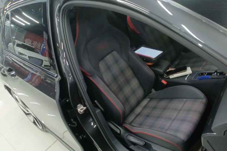 Used Volkswagen Golf GTI 2021 380TSI DSG GTI Right Front Seat