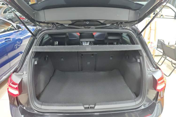 Used Volkswagen Golf GTI 2021 380TSI DSG GTI Trunk