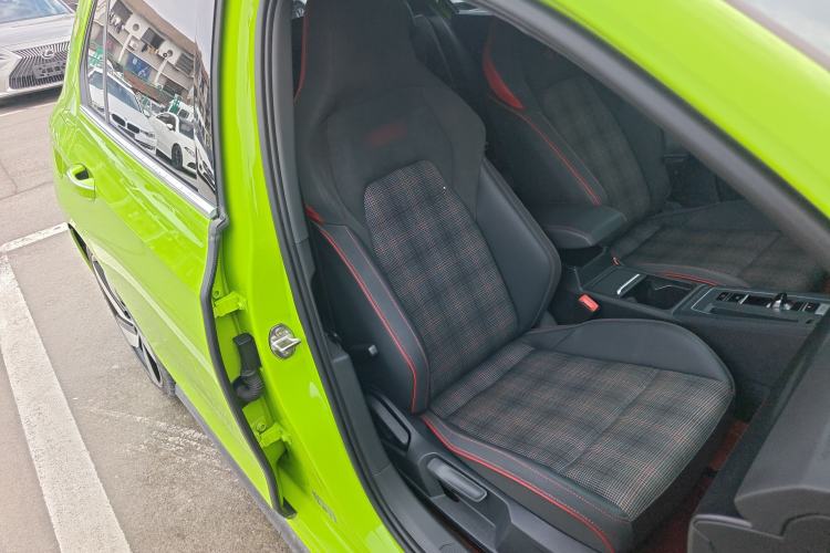 Used Volkswagen Golf GTI 2021 380TSI DSG GTI Right Front Seat