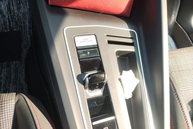 Used Volkswagen Golf GTI 2021 380TSI DSG GTI Gear Lever
