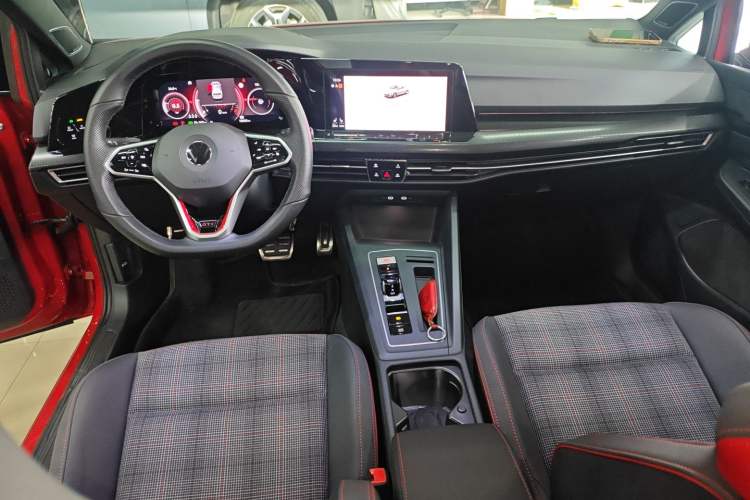 Used Volkswagen Golf GTI 2021 380TSI DSG GTI Center Console