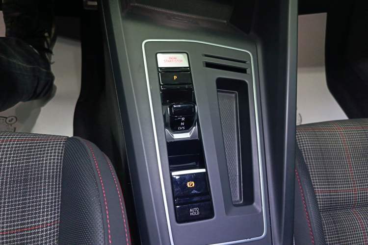 Used Volkswagen Golf GTI 2021 380TSI DSG GTI Gear Lever