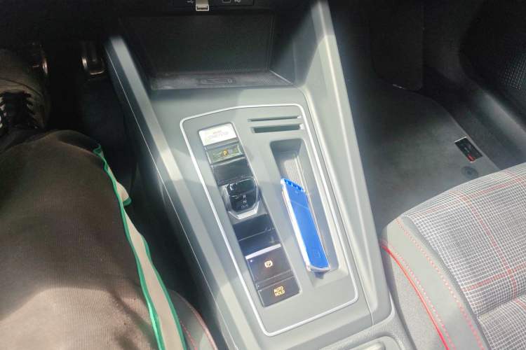 Used Volkswagen Golf GTI 2021 380TSI DSG GTI Gear Lever
