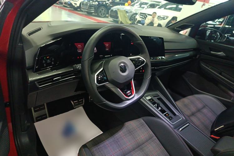 Used Volkswagen Golf GTI 2021 380TSI DSG GTI Interior 2