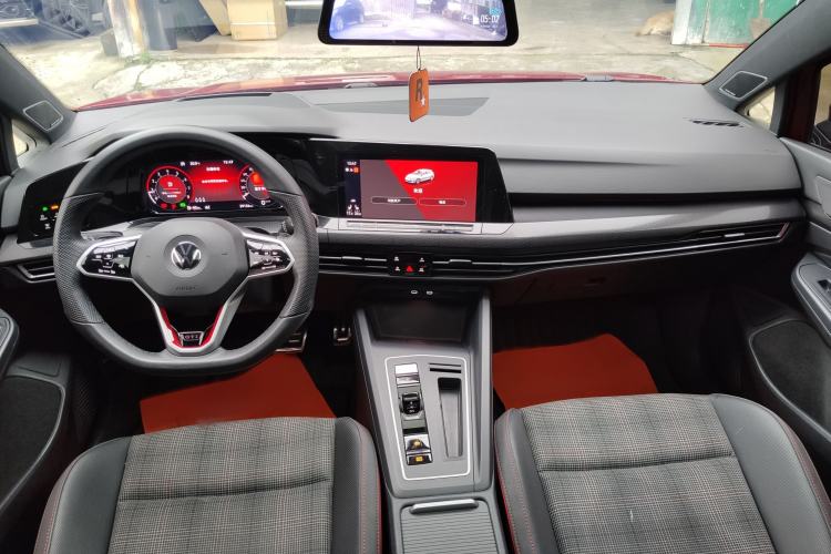 Used Volkswagen Golf GTI 2021 380TSI DSG GTI Interior 3