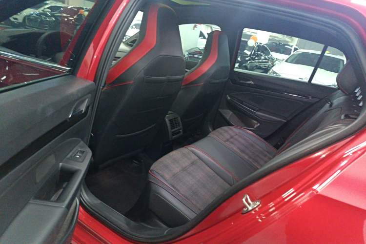 Used Volkswagen Golf GTI 2021 380TSI DSG GTI Interior 4