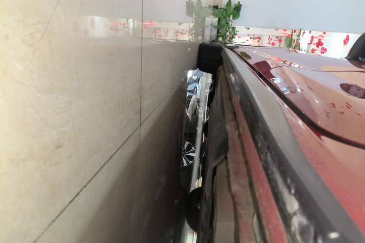 Used Volkswagen Golf GTI 2021 380TSI DSG GTI Left Side Sill